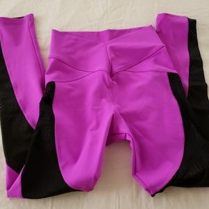 Bootyqueen Laser cut leggings